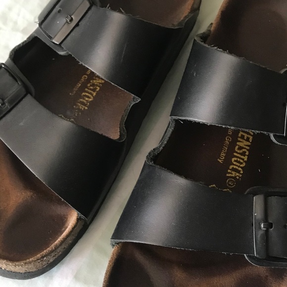 Birkenstock Shoes - Black leather Birkenstock Arizonas - 40